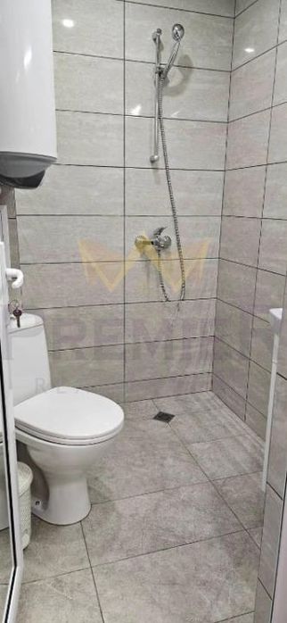 Дава се под наем Двустаен апартамент в Варна, Галата - 55 кв.м за 510 € - Снимка #10