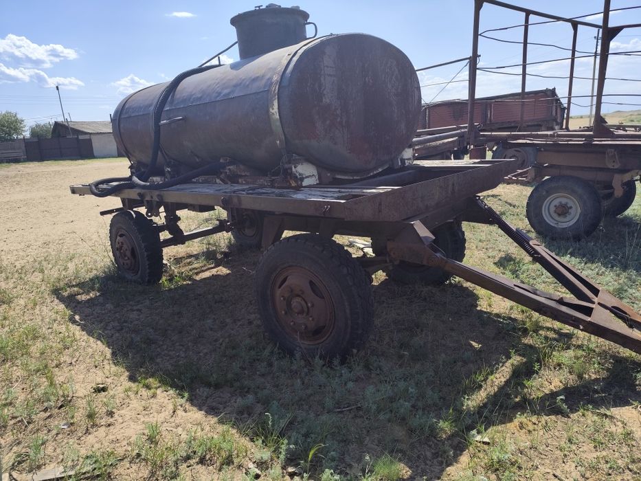 Продам зиловский прицеп