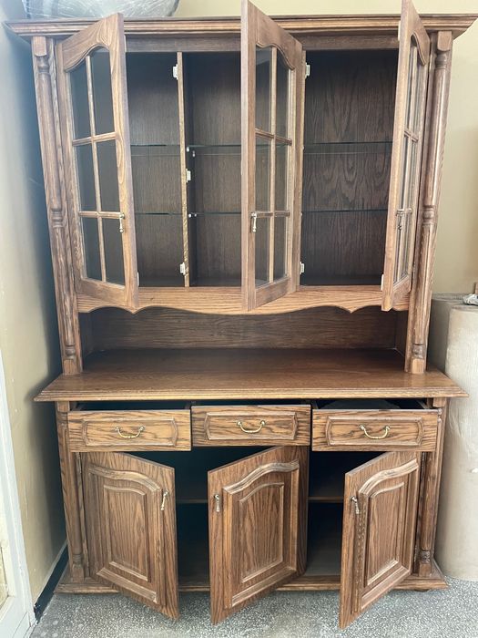 Бюфет от Масивно дърво