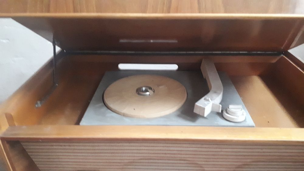 Vand radio/pickup vechi