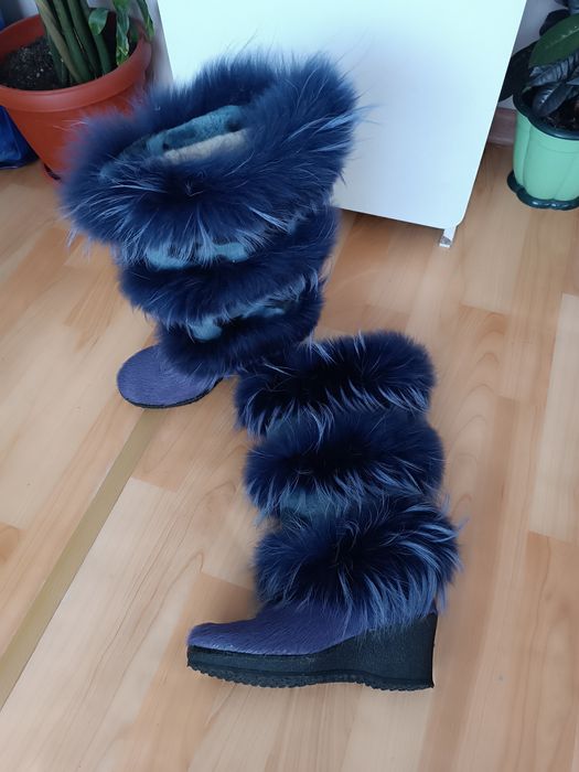 Продам зимние сапоги