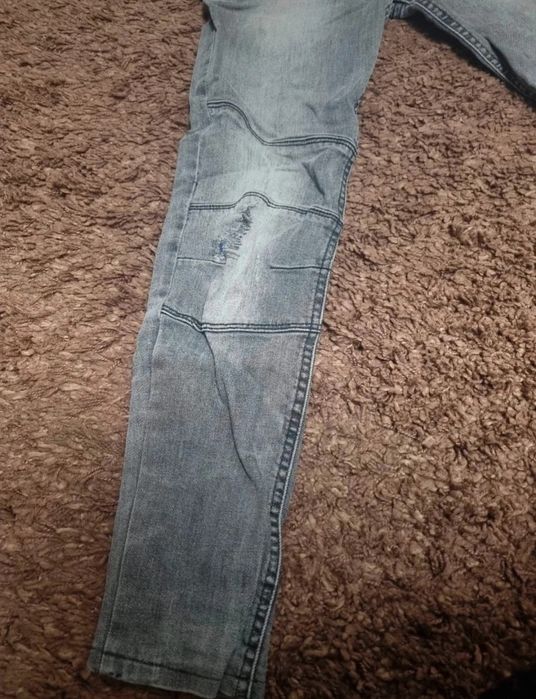 Blugi bărbați Pull&Bear