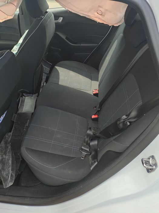 Продавам на части Форд фиеста 2020г 1.5тдци