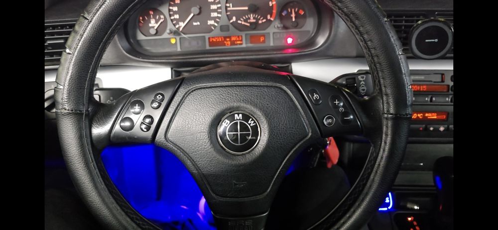 Vând BMW 320d cutie automată