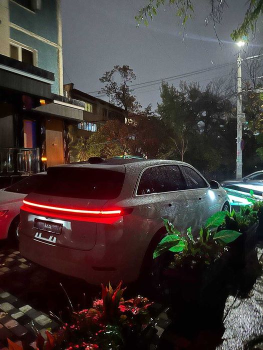 Продается Li 7 ultra 2025 - 8 тыс пробег полностью в бронипленке