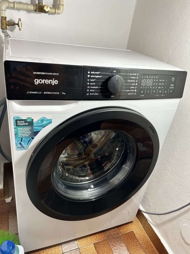 Продавам пералня Gorenje за 7 кг. пране