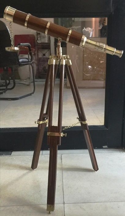 Superb telescop din alama masiva și trepied din lemn ,piesă colecție,