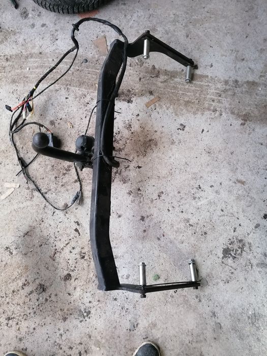 Cârlig remorcare Dacia Duster 2010-2017