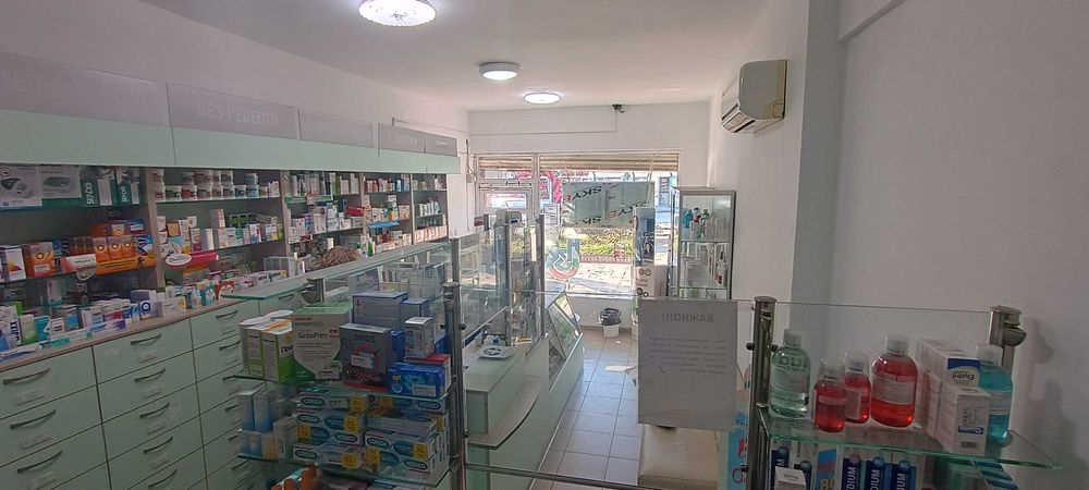 Работеща аптека под наем – гр. Белослав, център