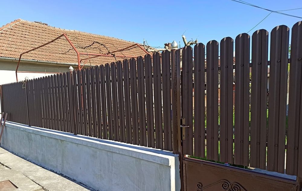 Vand garduri si porti