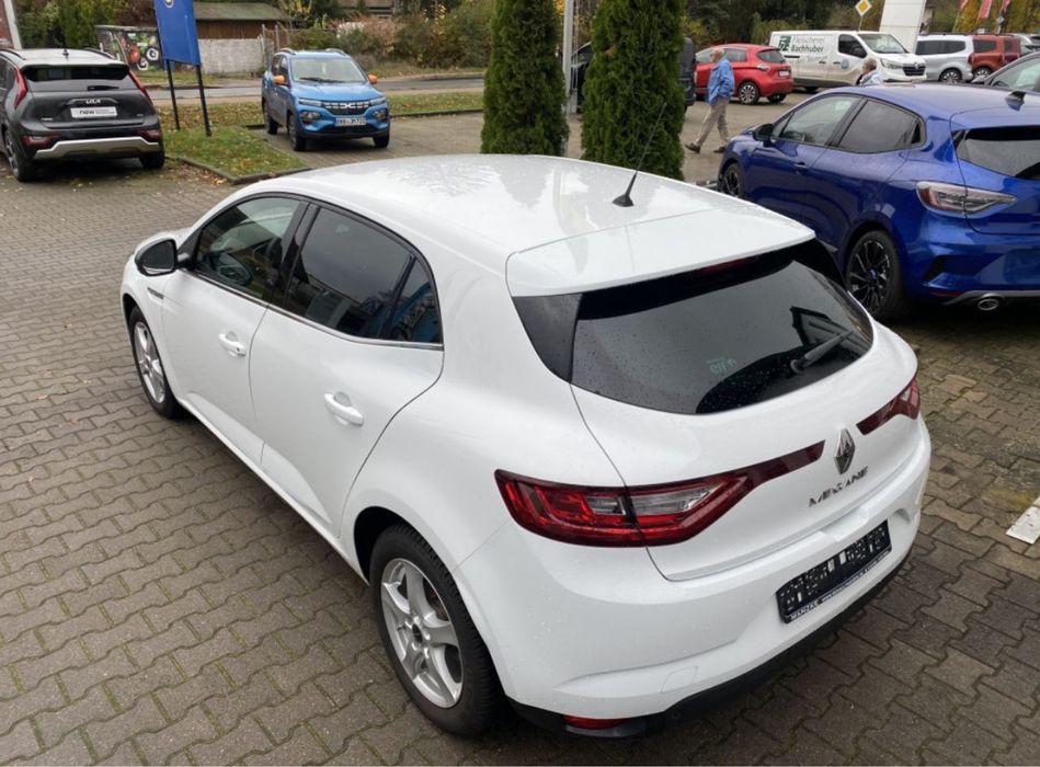 Inchirieri Auto  - Rent a car Masini de Inchiriat  Bucuresti Aeroport