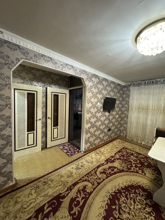 Квартира ватнийда 3 хоналик 4 хона килса булади