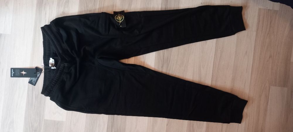 Екип на  Stone Island L