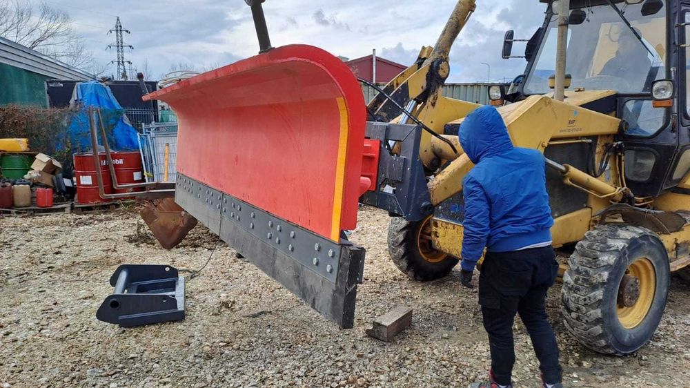 Lamă de zapada universala pentur utilaje, tractoare, masini