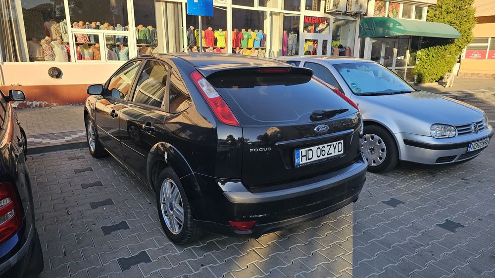 Ford Focus Ghia 2005