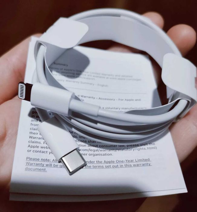 Cabluri incarcare iPhone fast charge 20w type c - lightning , noi