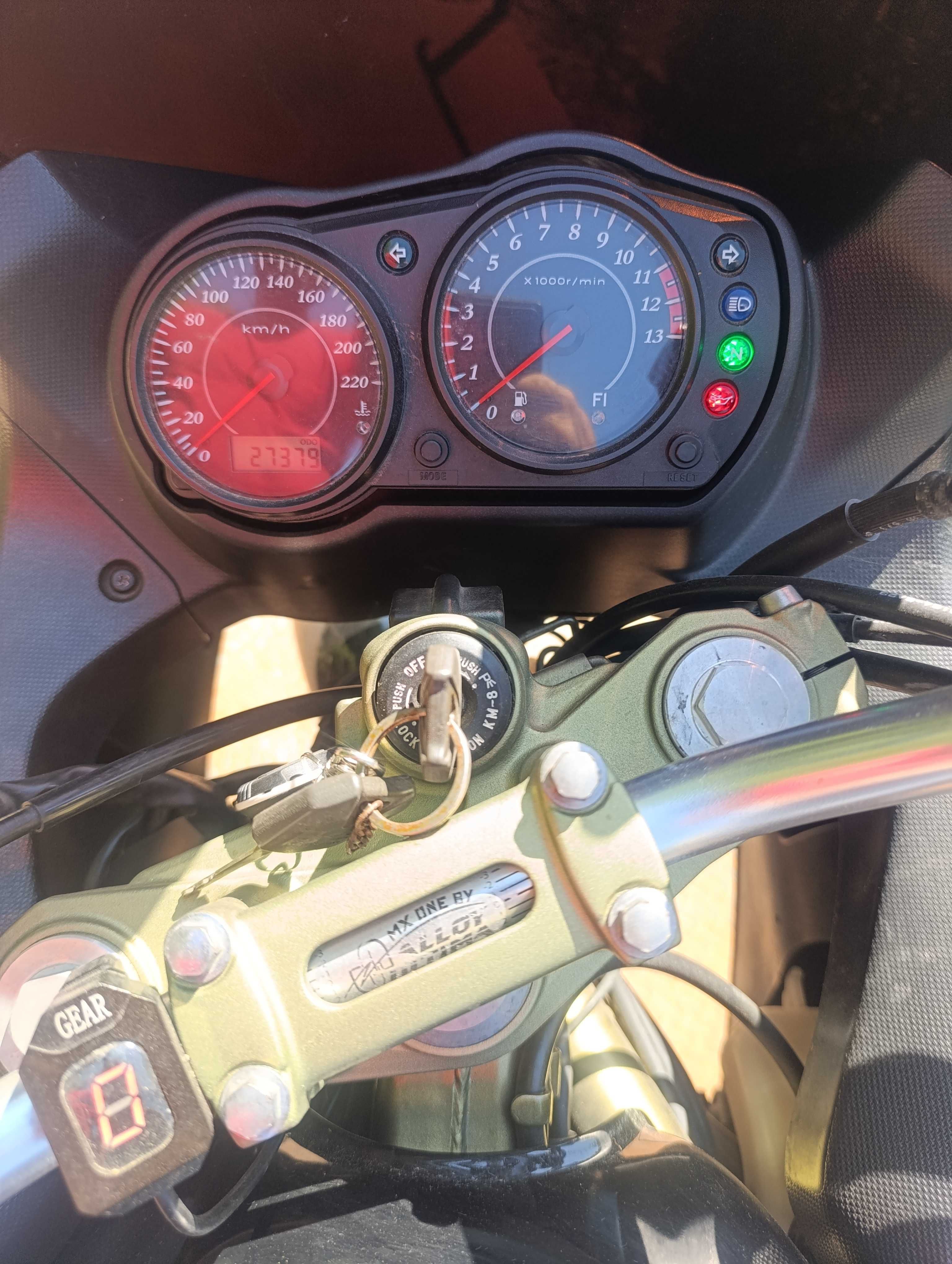 Kawasaki ER-6f 650 cc.