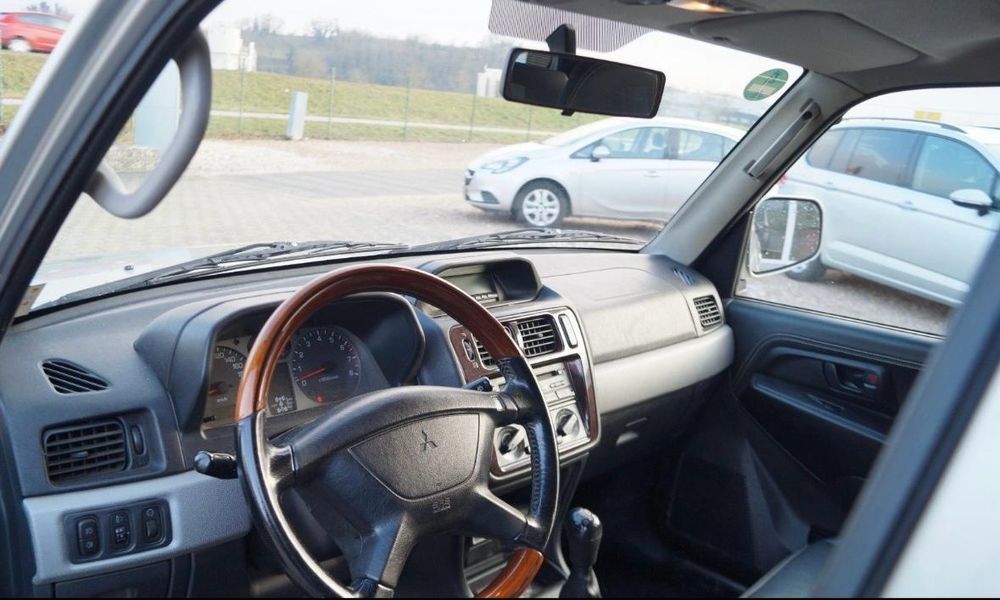 Vand Pajero Pinin,stare perfecta 2.0 Ac functionabil,import Germania