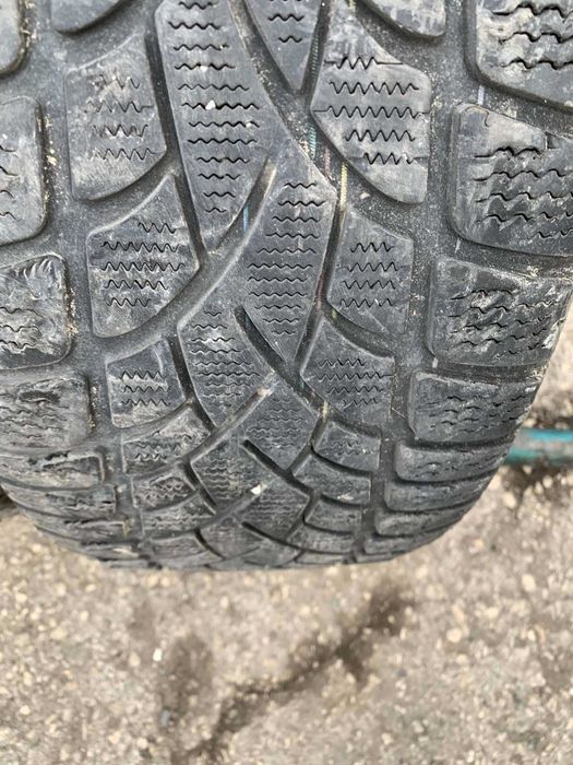 4 бр Зимни Гуми Dunlop 245/50 R18 DOT 2510 грайфер 4мм ном 13