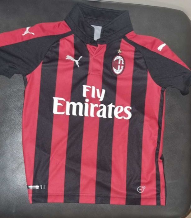 Тениска на Milan