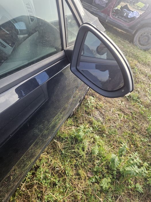 Oglinda dreapta cu rabatare electriva vw golf 7 an 2015