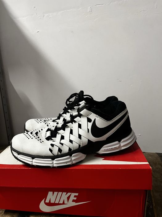 Кожени мататонки на Nike