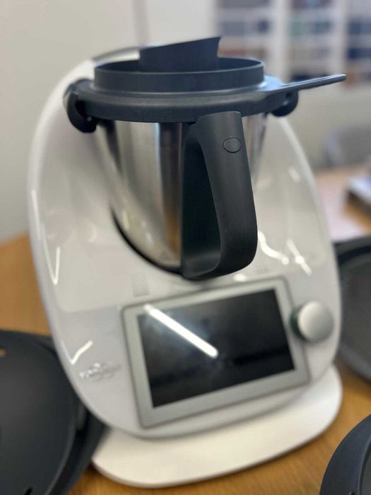 Robot de bucatarie Thermomix TM6-1 cu accesorii
