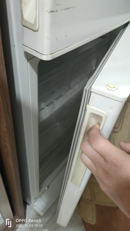 LG холодильник хорошом состая