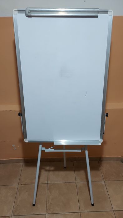 Маркерная доска целая регулируется,длина 91 см,ширина 61 см