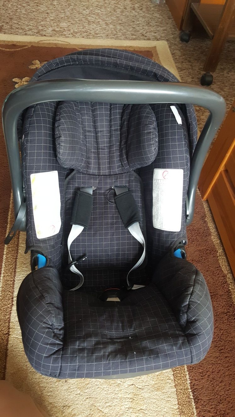 Детско столче (кошница) за кола Britax Römer