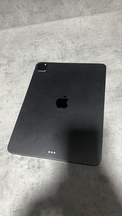 Ipad Pro(11-inch) gen 2 wifi 256GB