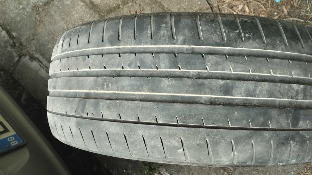 Гуми 215/55/17,225/45/17 единични бройки