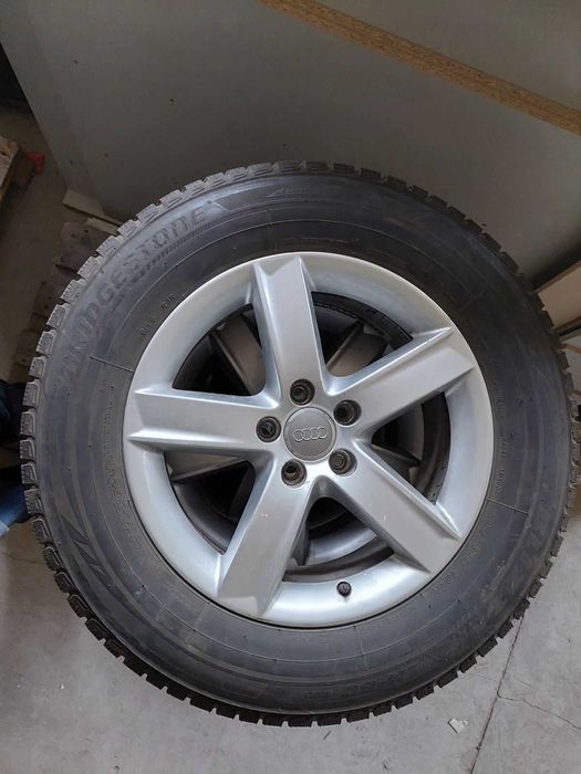 Зимни гуми Bridgestone  с джанти от Audi Q5