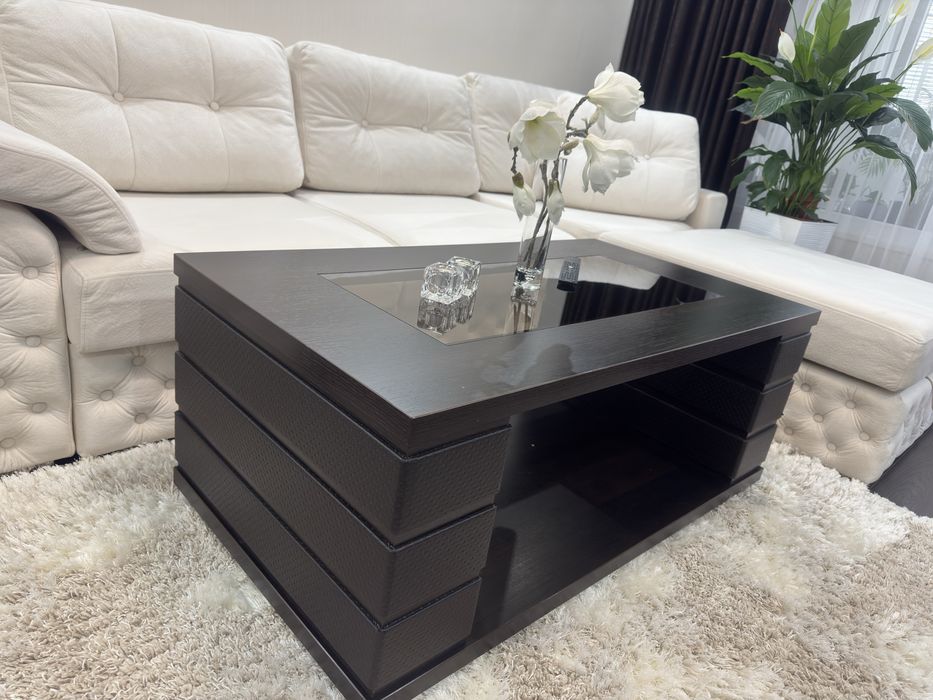 Холна маса венге комбинация с кожа140/70