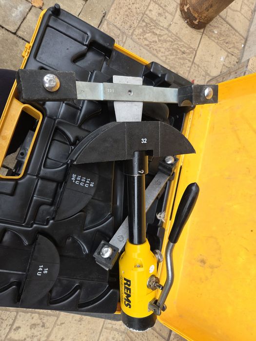 Rems Hydro Swing , masina de indoit teava hidraulica bendoff