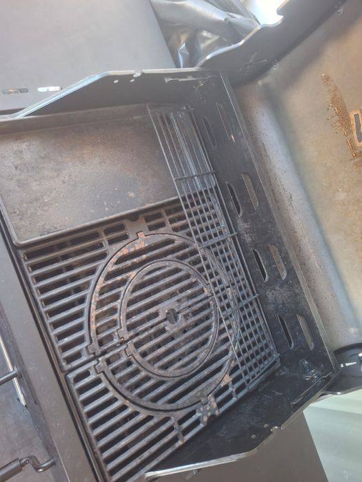 Gratar costa 50 miledte in stare foarte buna