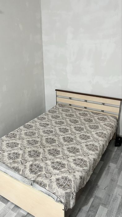 Продам кровать.