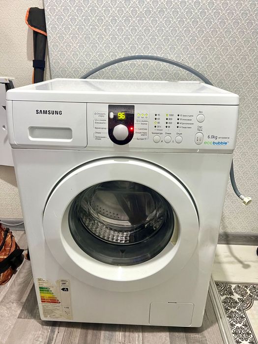 Продам стиральную машину