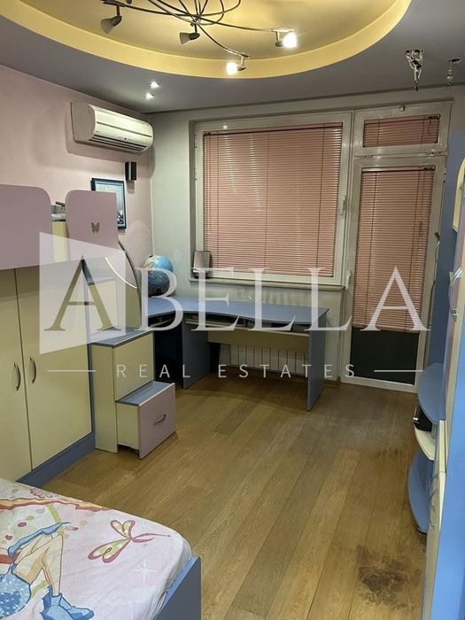 3-стаен в София-Банишора площ 91 цена 260000