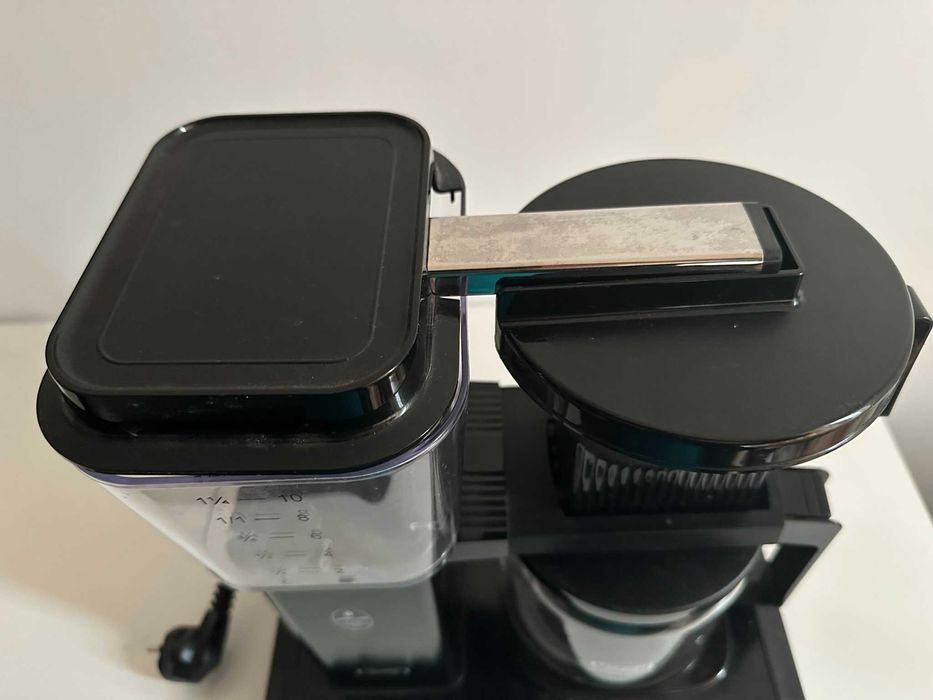 Vând cafetieră filtru Moccamaster KBG Select