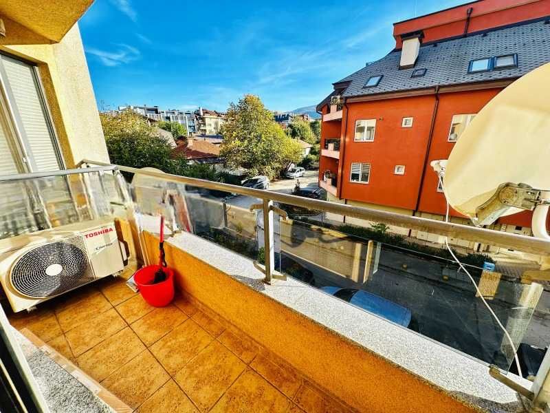 Дава се под наем Двустаен апартамент в София, Манастирски ливади - 80 кв.м за 612 € - Снимка #11