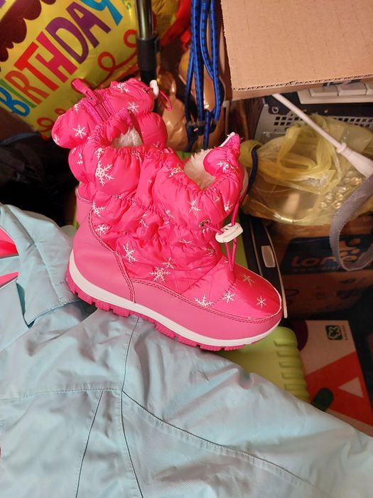 Costum de ski fete mar 128 oversize si cizme 33