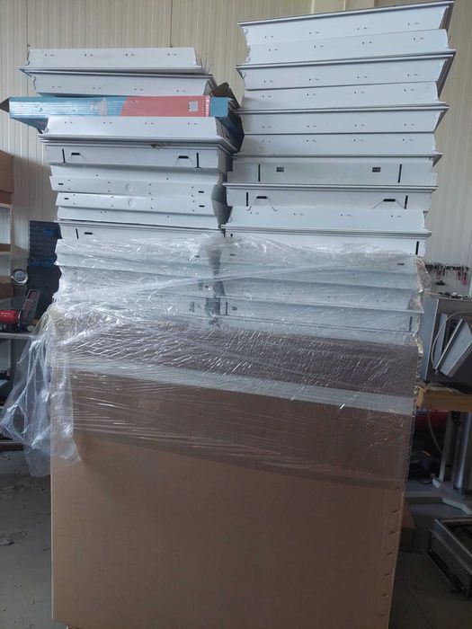 Corpuri iluminat incastrate 4 x 18W