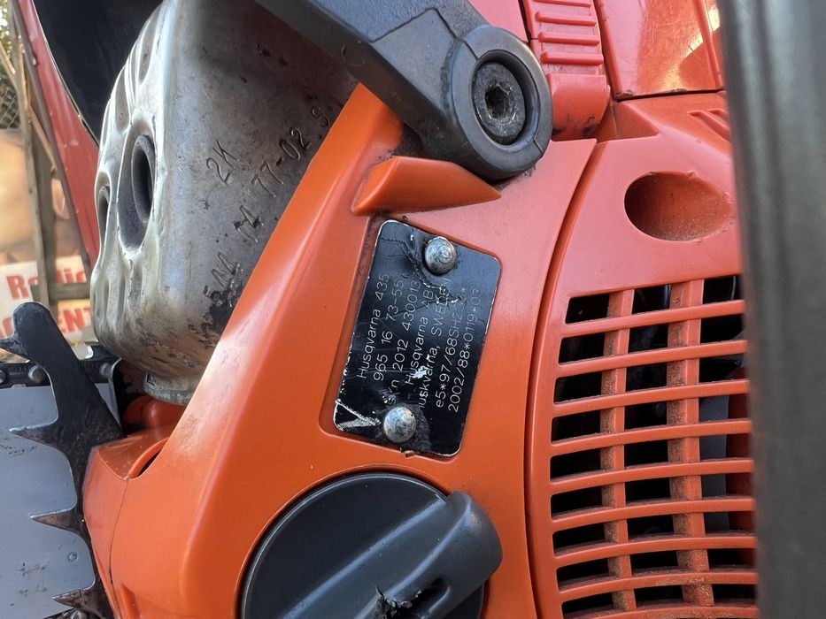 Vând drujbă husqvarna 435