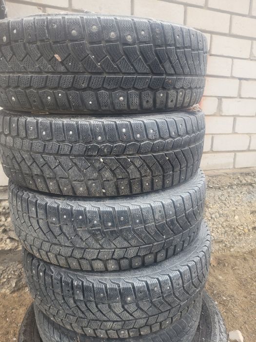 Продам шини r r15