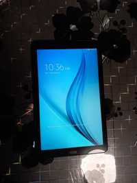 Vând tableta Samsung