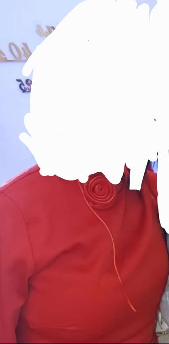 Платье красное. Почти новый