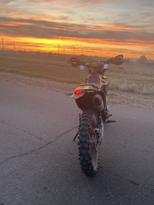 Эндуро 250 кубов