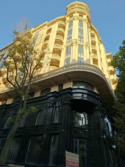 Продается квартира 2/3/9 в центре города (ор-р Алайский)