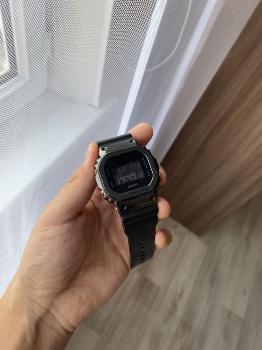 Часы Casio G-SHOCK GM-5600B оригинал